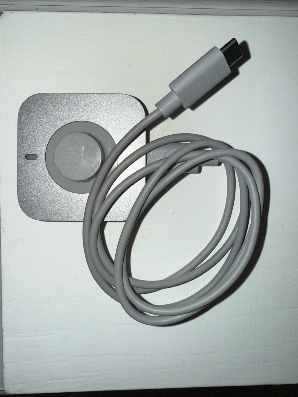 Oura Ring 4 Size 8 Charger with Cable